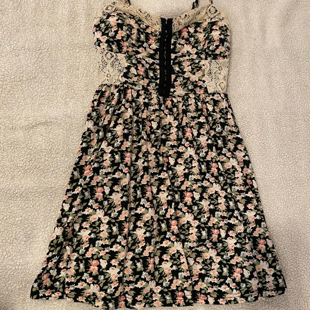 Forever 21 summer dress